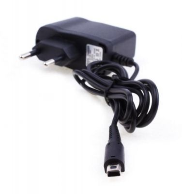 AC charger Nintendo DSI (4.6V 0.9A) ― DELTAMOBILE