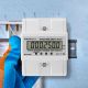 Qoltec trīsfāzu elektroniskais skaitītājs | DIN dzelzceļa enerģijas patēriņa mērītājs | 400V | 100A | LCD | 4P